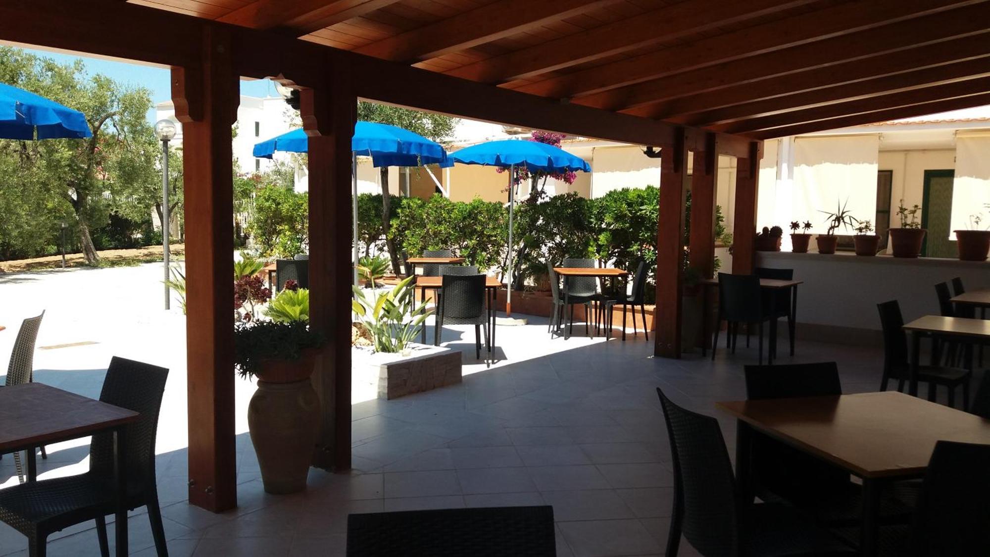 Hotel Residence Villa Ascoli Vieste Buitenkant foto