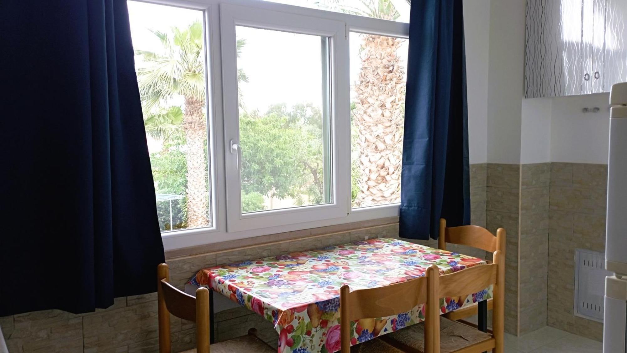 Hotel Residence Villa Ascoli Vieste Buitenkant foto