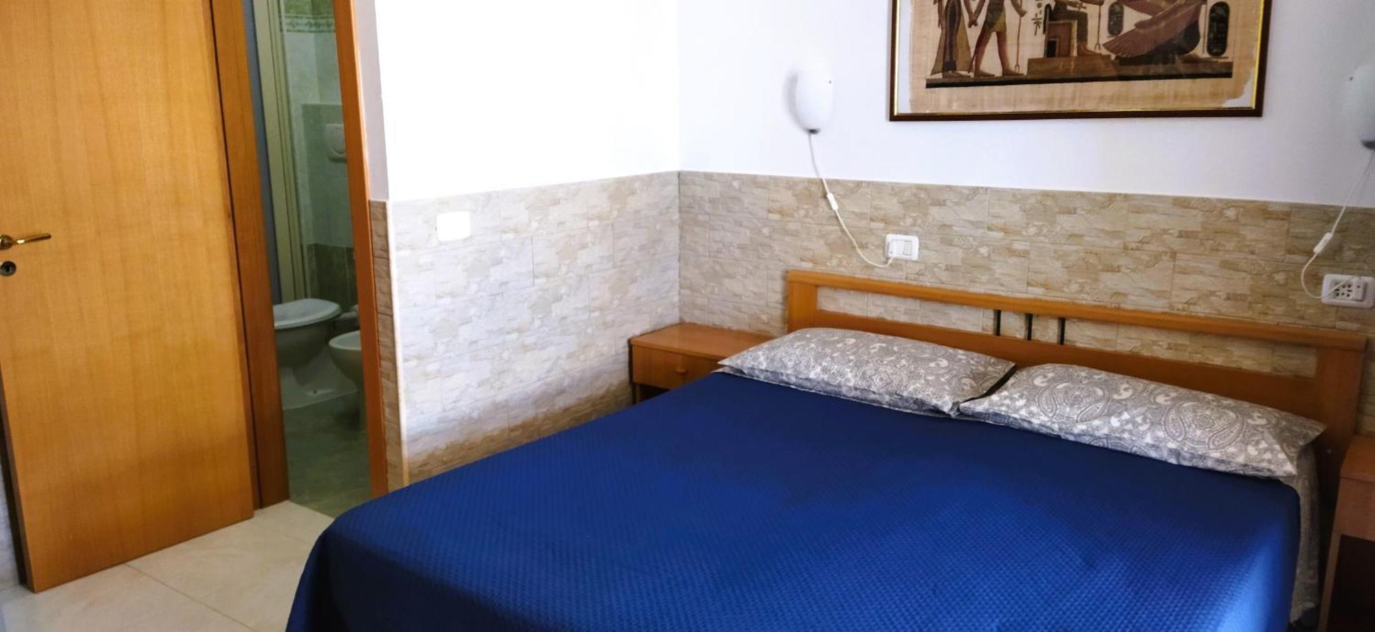 Hotel Residence Villa Ascoli Vieste Buitenkant foto