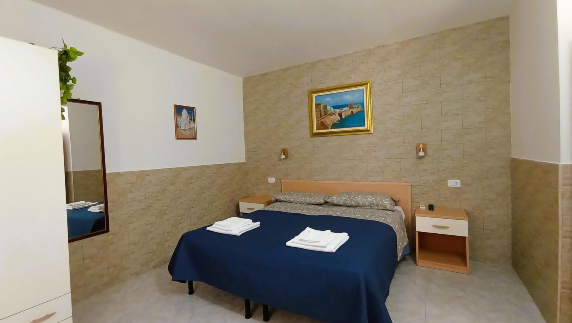 Hotel Residence Villa Ascoli Vieste Buitenkant foto